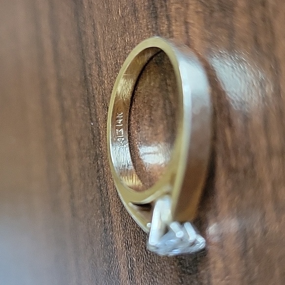 White Gold Diamond Engagement Ring (6.5) - Picture 7 of 10